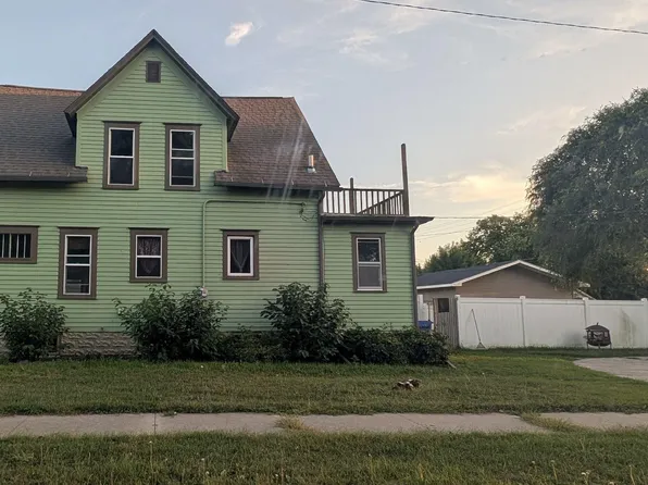 721 4th Ave, Madison, MN 56256