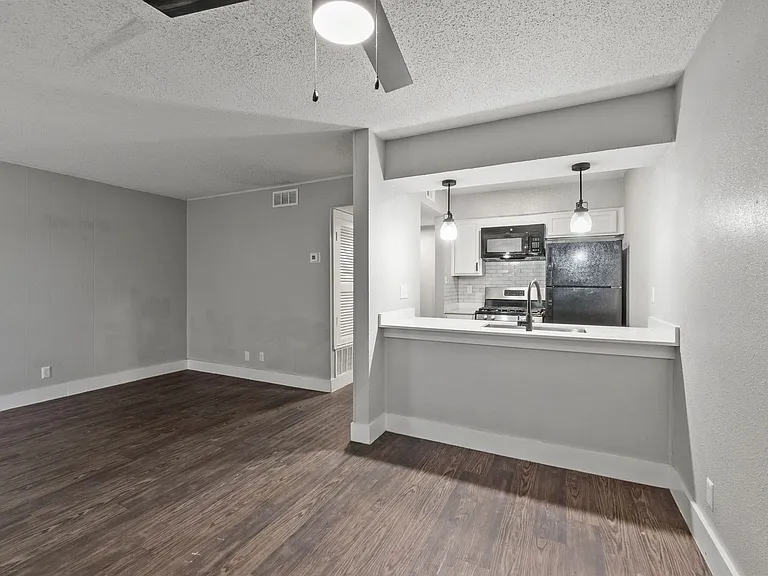 Anderson Flats — Photo 27