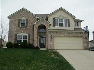 1308 Wolf Run Way, Greenwood, IN 46143