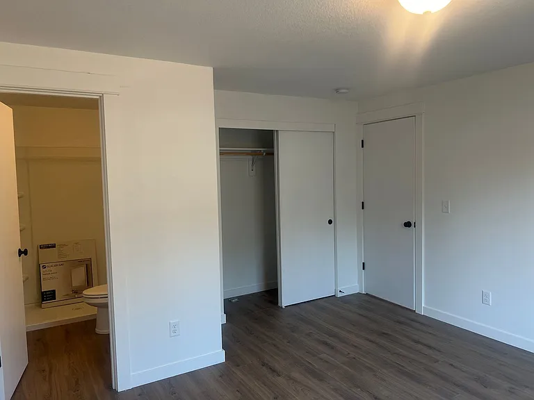724 SE 135th Ct — Photo 15