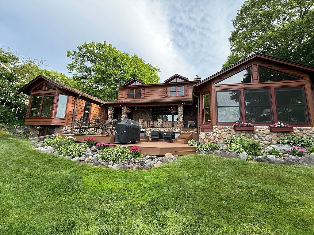 5994 N Pike Lake Rd - Property Image