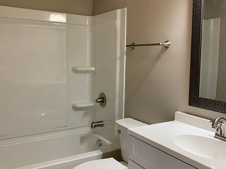 2732 Ann Dr — Photo 9