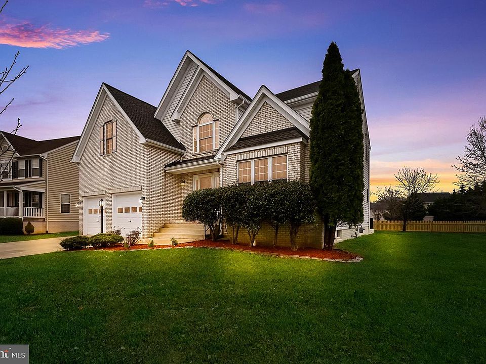 1st image of 20 Wild Rose Dr