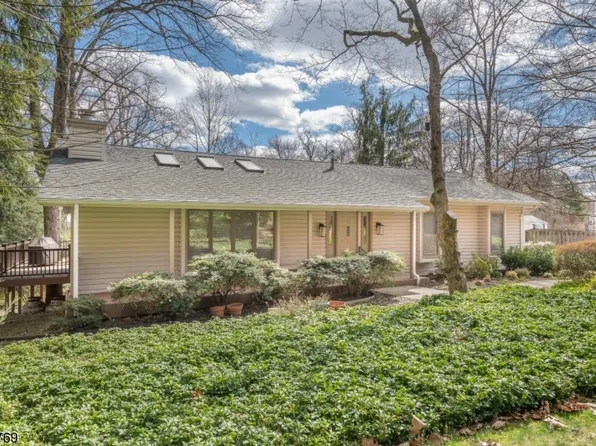 22 Foremost Mountain Rd, Montville Twp., NJ 07082