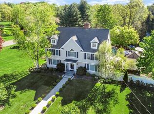 38 Old Dairy Rd, Trumbull, CT 06611