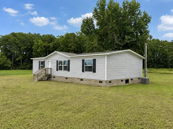 1112 Millers Rd., Mullins, SC 29574