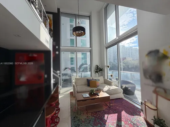 1050 Brickell Ave APT 222, Miami, FL 33131