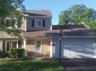 2485 Quail Ct, Aurora, IL 60502