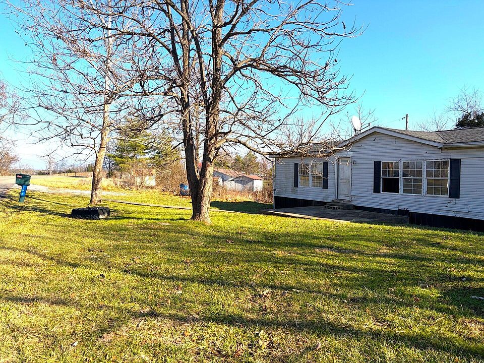 1st image of 596 Fairview Rd