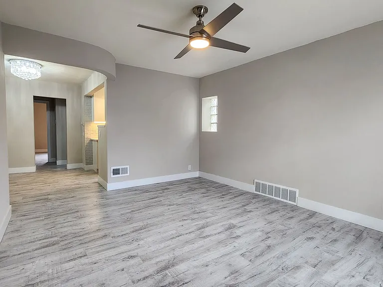 6616 Alamo Ave — Photo 6