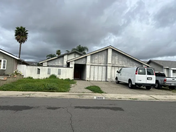 24002 Bough Ave, Mission Viejo, CA 92691