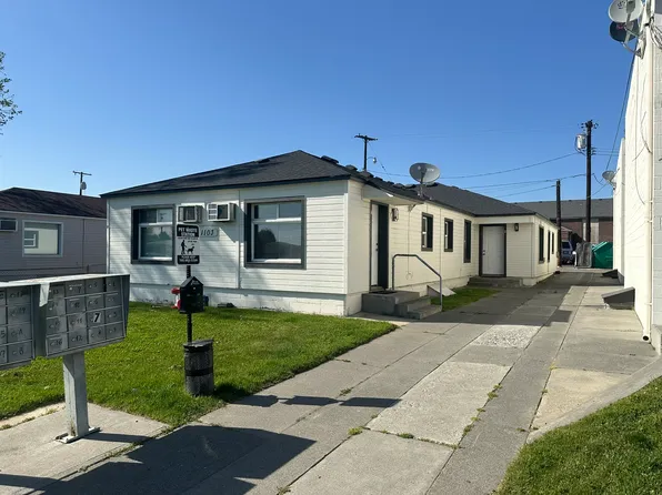 1103 W Shoshone St #D, Pasco, WA 99301