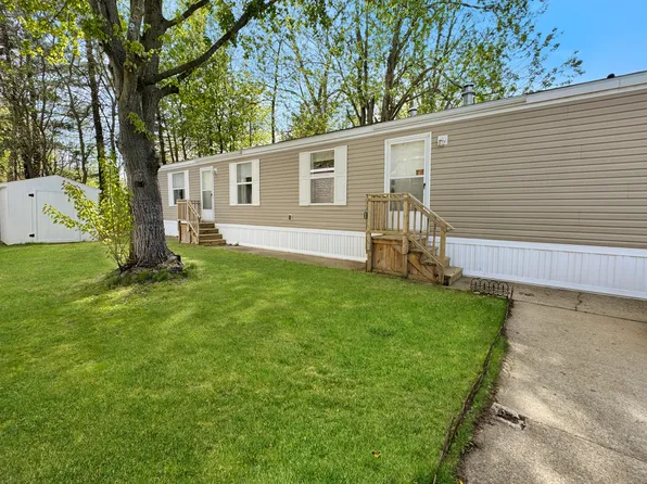 2732 Timmins St SW, Wyoming, MI 49519