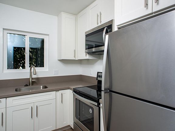 5th image of 3970 32nd St #3974.5