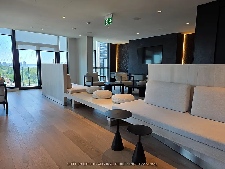 110 Broadway Ave #1413 — Photo 46