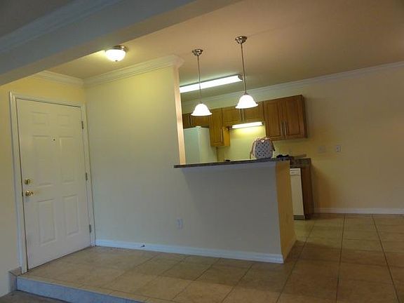 5th image of 155 N Pearl Lake 102 Cswy #102