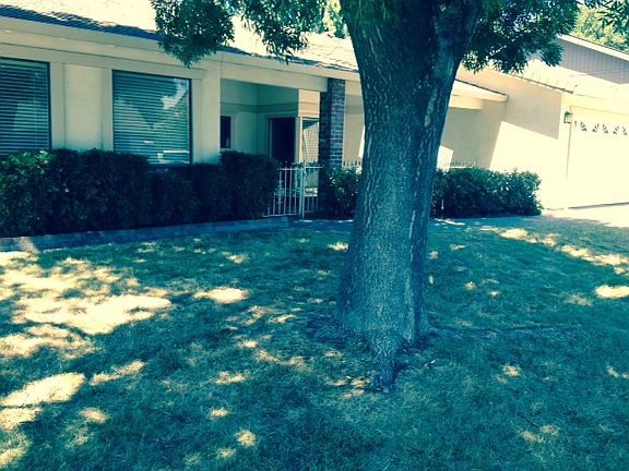 3rd image of 7056 Bridgeport Cir