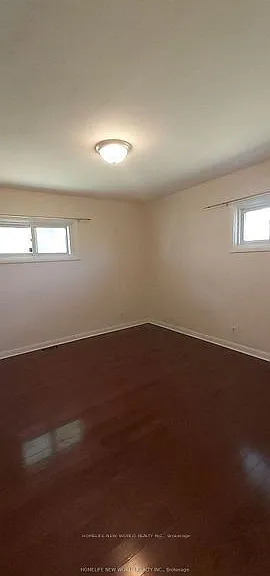 161 Maitland Dr — Photo 12