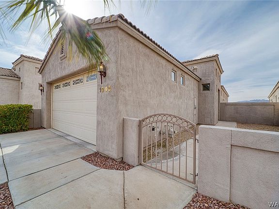 5th image of 1045 Bella Luna Drive