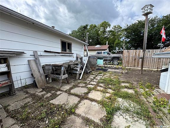 5th image of 1803 14th STREET W