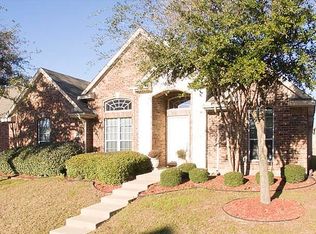 1418 Glenshire Dr, Garland, TX 75043
