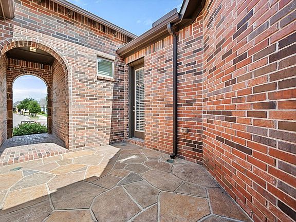 4th image of 1108 Ivy Charm Way