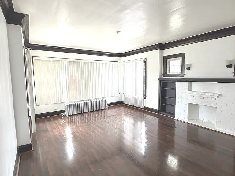 8026 S Aberdeen St #1 — Photo 3