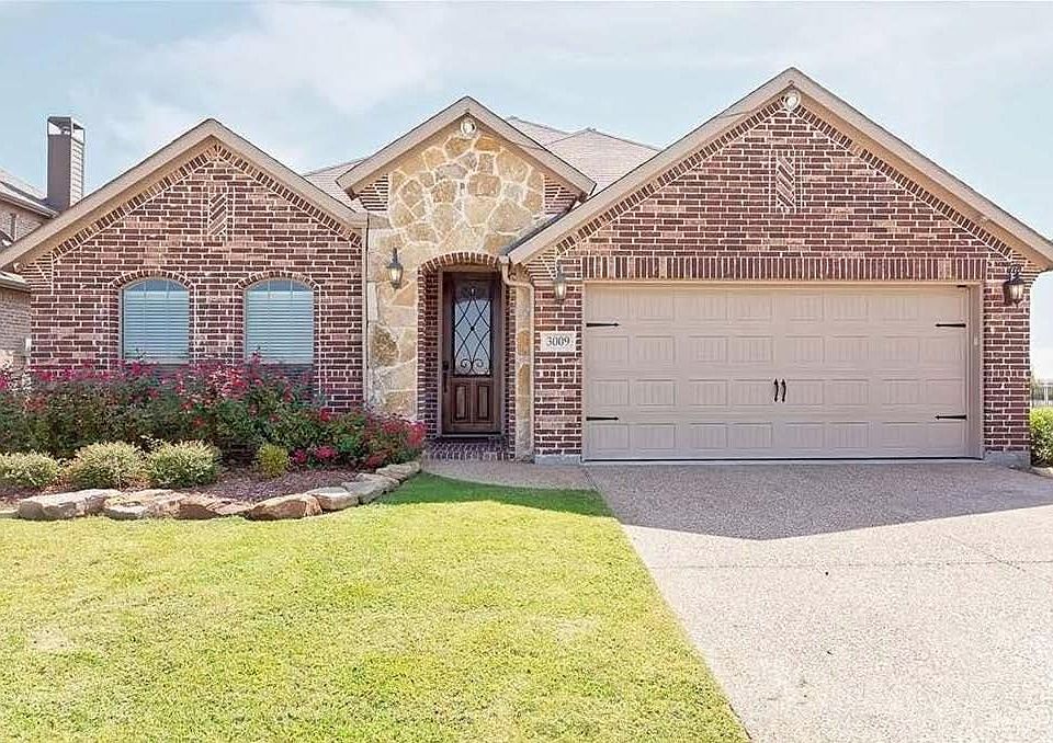 1st image of 3009 Bayberry Dr
