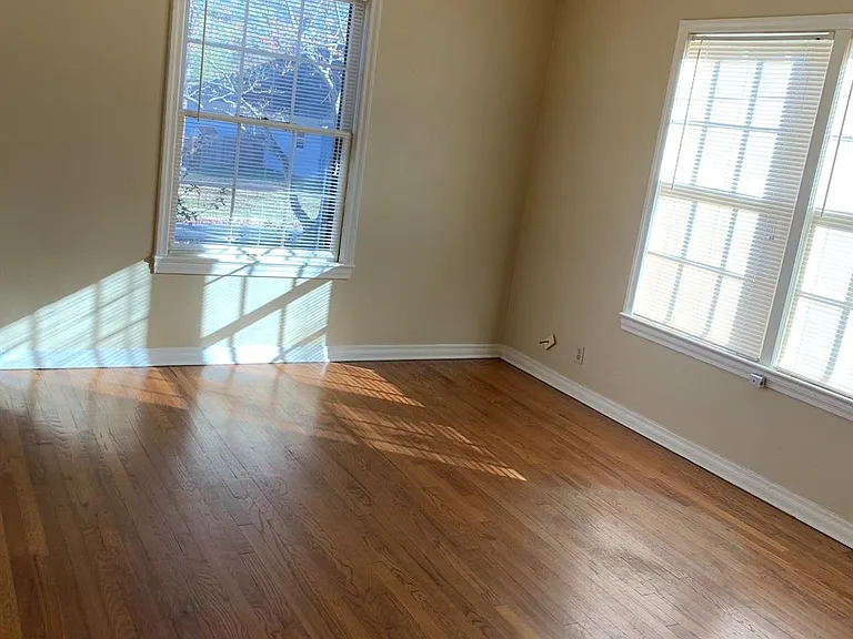 1317 Sneed Dr — Photo 9