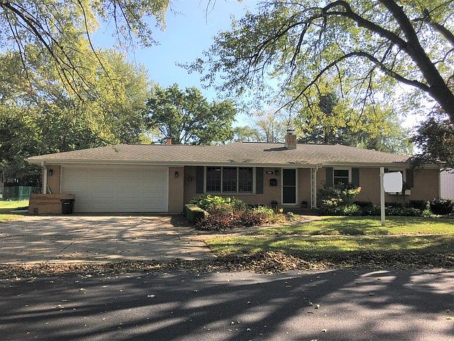 1st image of 513 Garys Dr