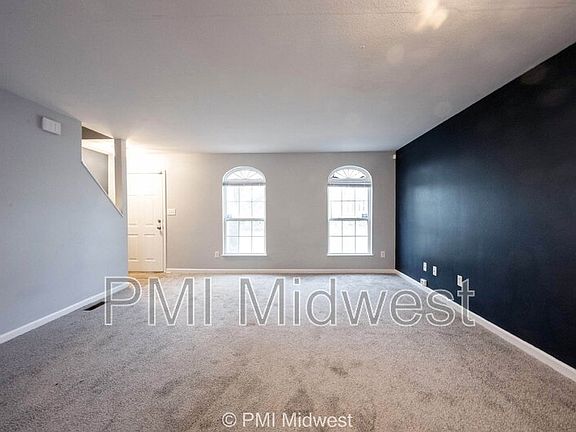 3rd image of 3220 River Villa Way