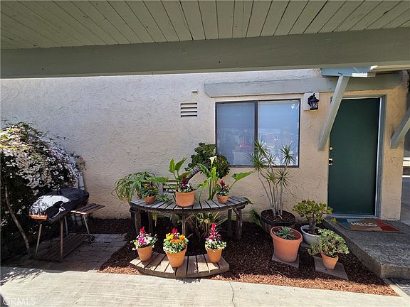 5th image of 3329 Panorama Dr