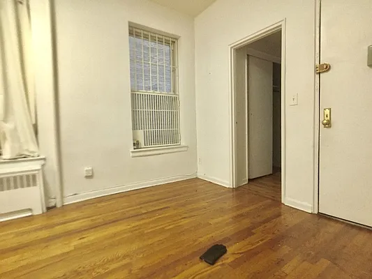 Rented by Sovereign Associates | media 10