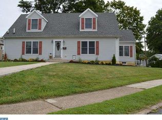 101 Ladomus Ave, Ridley Park, PA 19078