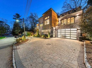 50 Annett Ave, Edgewater, NJ 07020