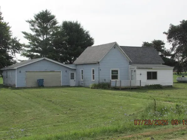 2657 22nd St, Hopkins, MI 49328