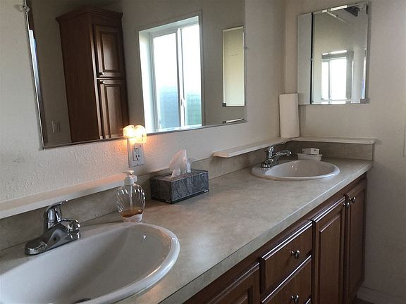 5th image of 650-650 E Washington Blvd
