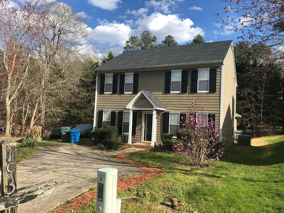 2nd image of 1936 Collier Rd