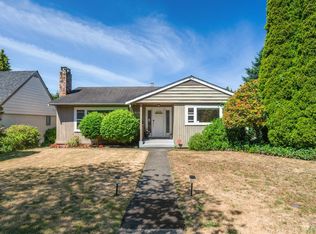 7375 Laburnum St, Vancouver, BC V6P5N2