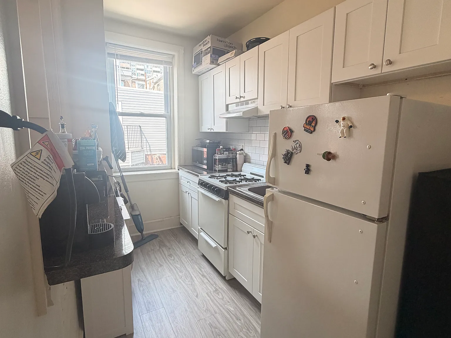 1 bed, 500 sqft, $1,300 — Photo 3