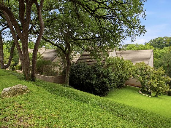 4th image of 1111 Pebble Creek Rd