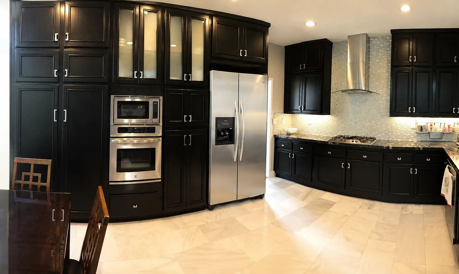 4 bed, 2885 sqft, $6,200 — Photo 3
