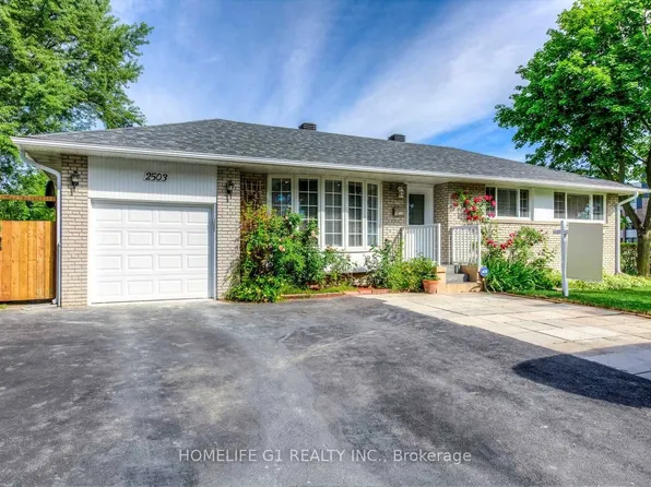 2503 Constable Rd, Mississauga, ON L5J 1V9