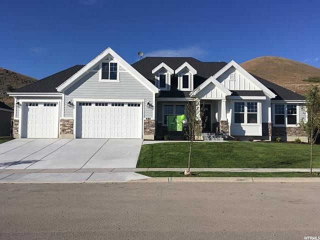 1st image of 4186 N Red Maple Ct #13