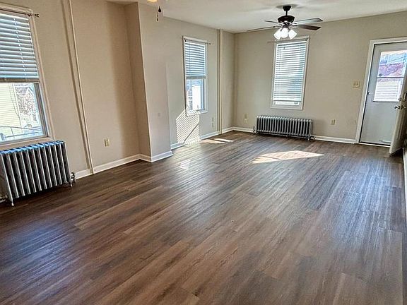 5th image of 3 Grape St