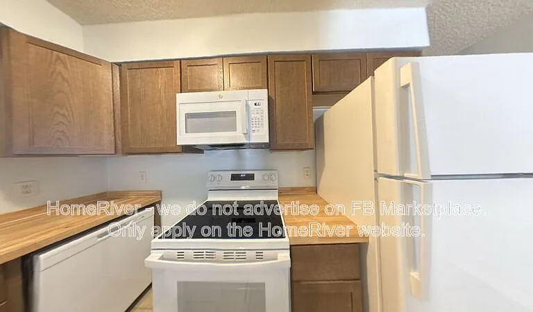 2389 Metzger Dr — Photo 4
