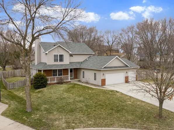 2050 Willowridge Pl NE, Owatonna, MN 55060