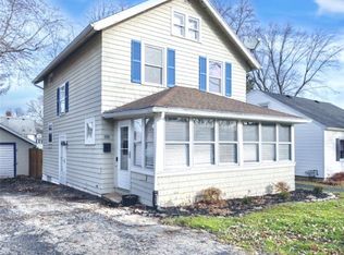 100 Holcroft Rd, Rochester, NY 14612