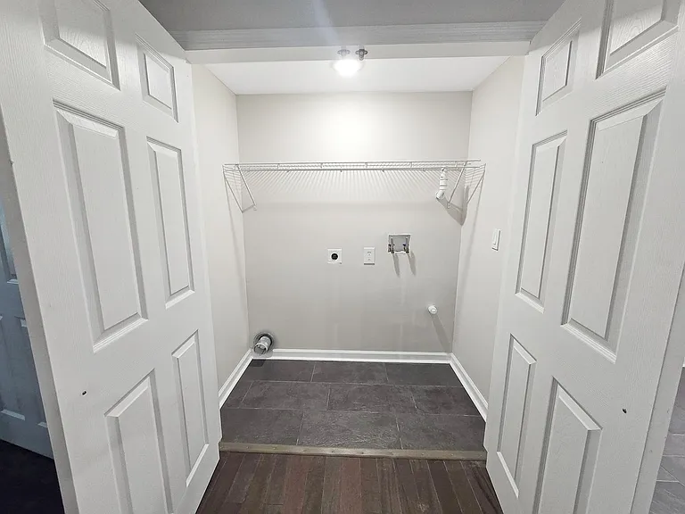 674 Harvest Rd — Photo 21