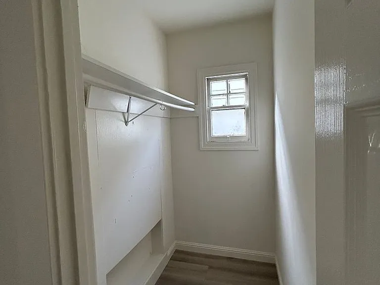 1600 Vallejo St #4 — Photo 9